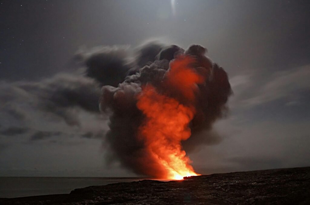 Volcano Eruption, Series of Earthquakes in Japan: Is the Manga Artist’s Prediction Coming True? 9 Volcano Eruption, Series of Earthquakes in Japan: Is the Manga Artist’s Prediction Coming True?