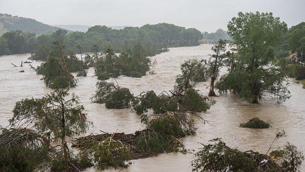 What Really Happened in the Texas Floods? The Climate Crisis Behind the Chaos 6 What Really Happened in the Texas Floods? The Climate Crisis Behind the Chaos